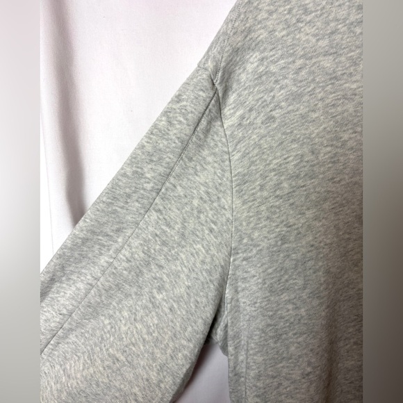 Nike Yoga Therma-Fit Long Sleeve Shirt Gray Crew Neck Men's Active Size‎ Large - Picture 9 of 14